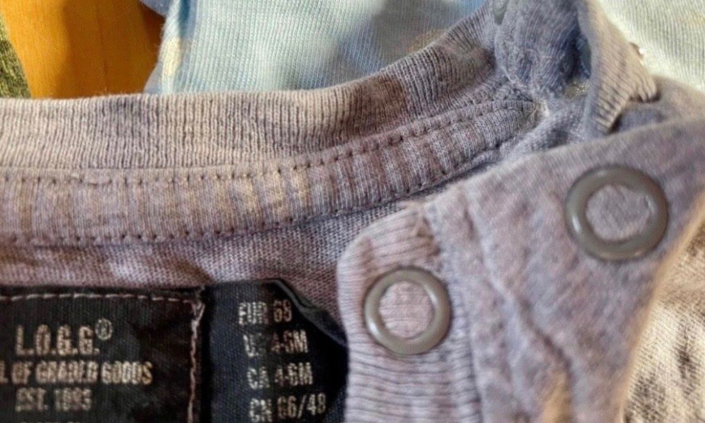 Hemden, Tops & T-Shirts: T-shirt Gr 68 – Gebraucht aus Hüntwangen von fra_7nd2 1