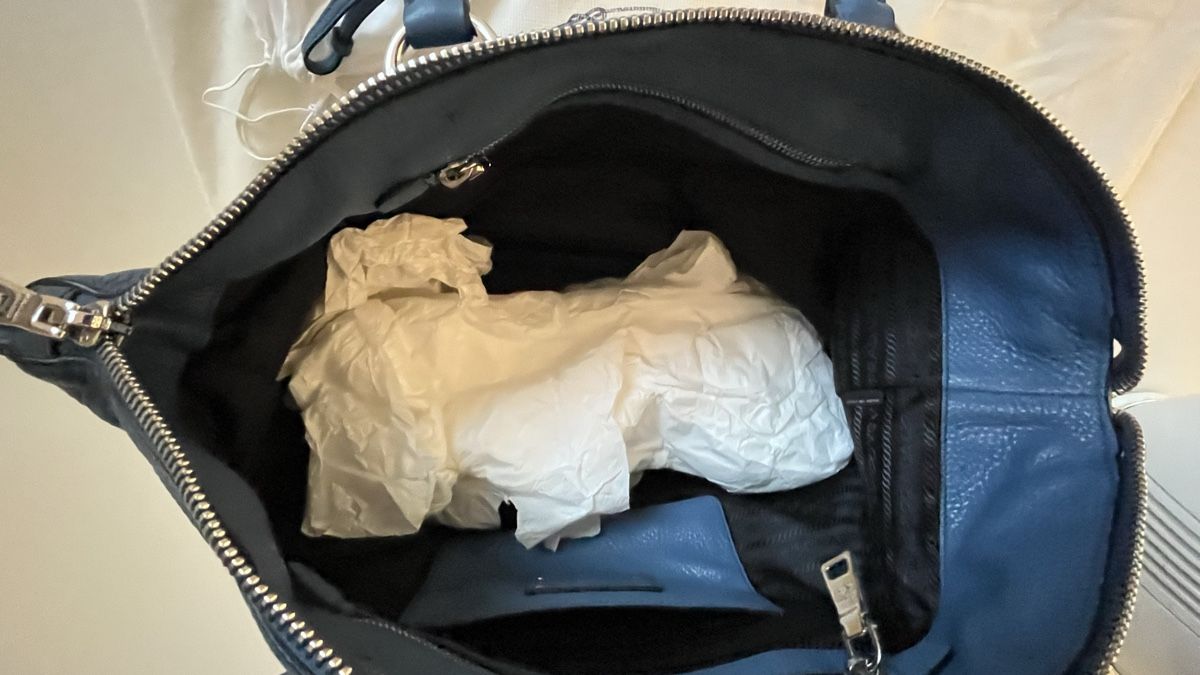 Prada Taschen für Damen: Tasche Prada – Neu (gemäss Beschreibung) aus Stäfa von Exclusive0 3