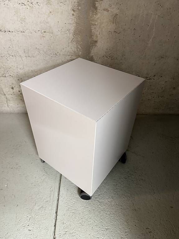 Lista Banconi: LO Mini Caddy 6666, Farbe Grau 1 von 5 – Usato da Basel venduto da dezin 4