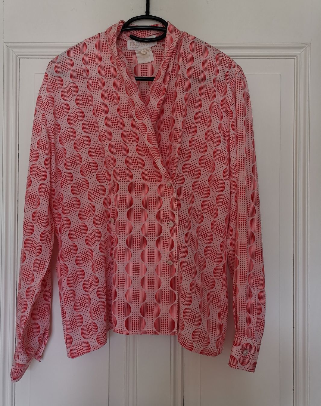 Escada Camicette: Escada Seidenbluse  – Usato da Uerikon venduto da pink_flamingo