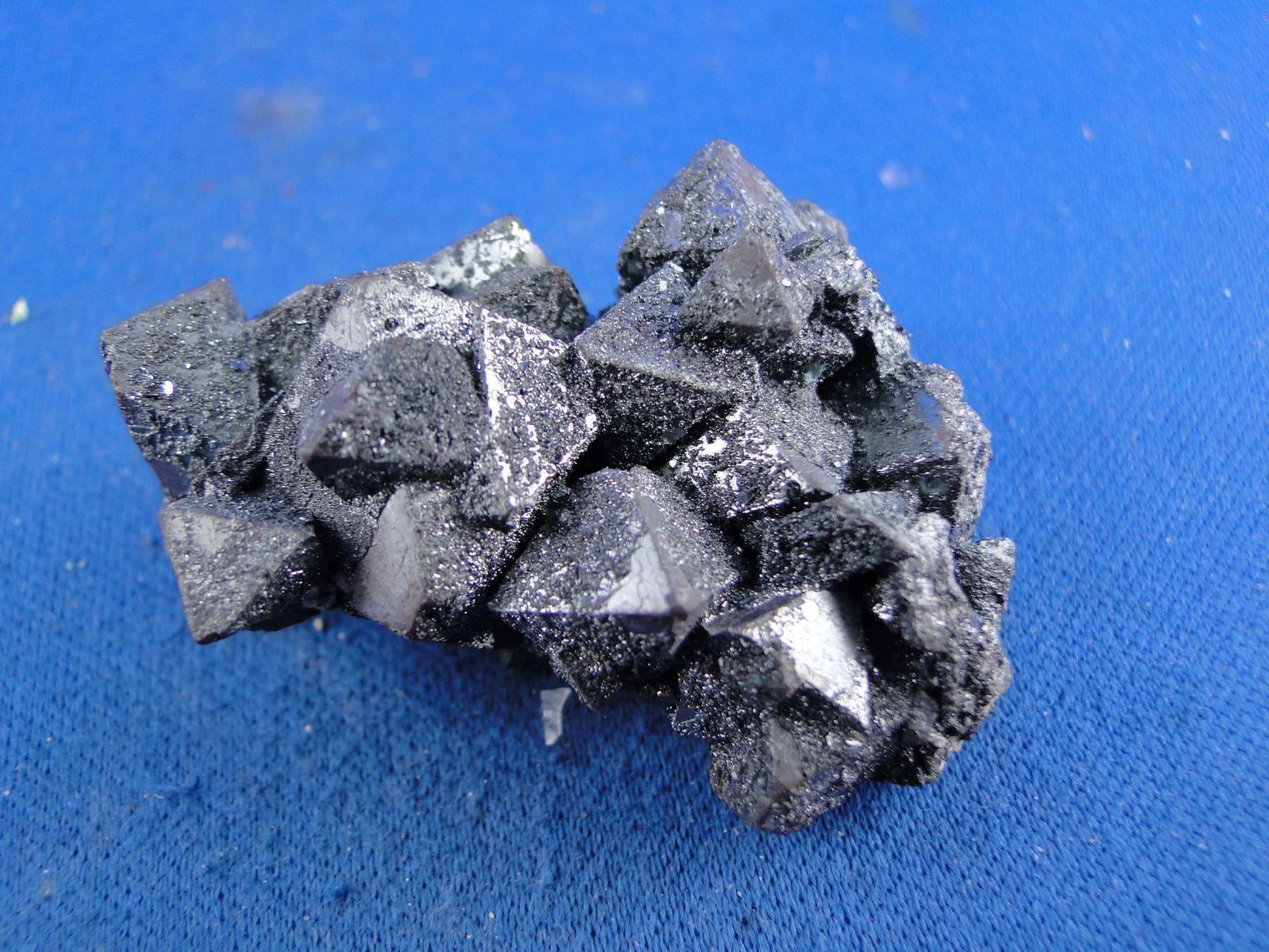 Mineralien & Heilsteine: Haematit psm Magnetit – Gebraucht aus Schinznach Bad von Demerald 9