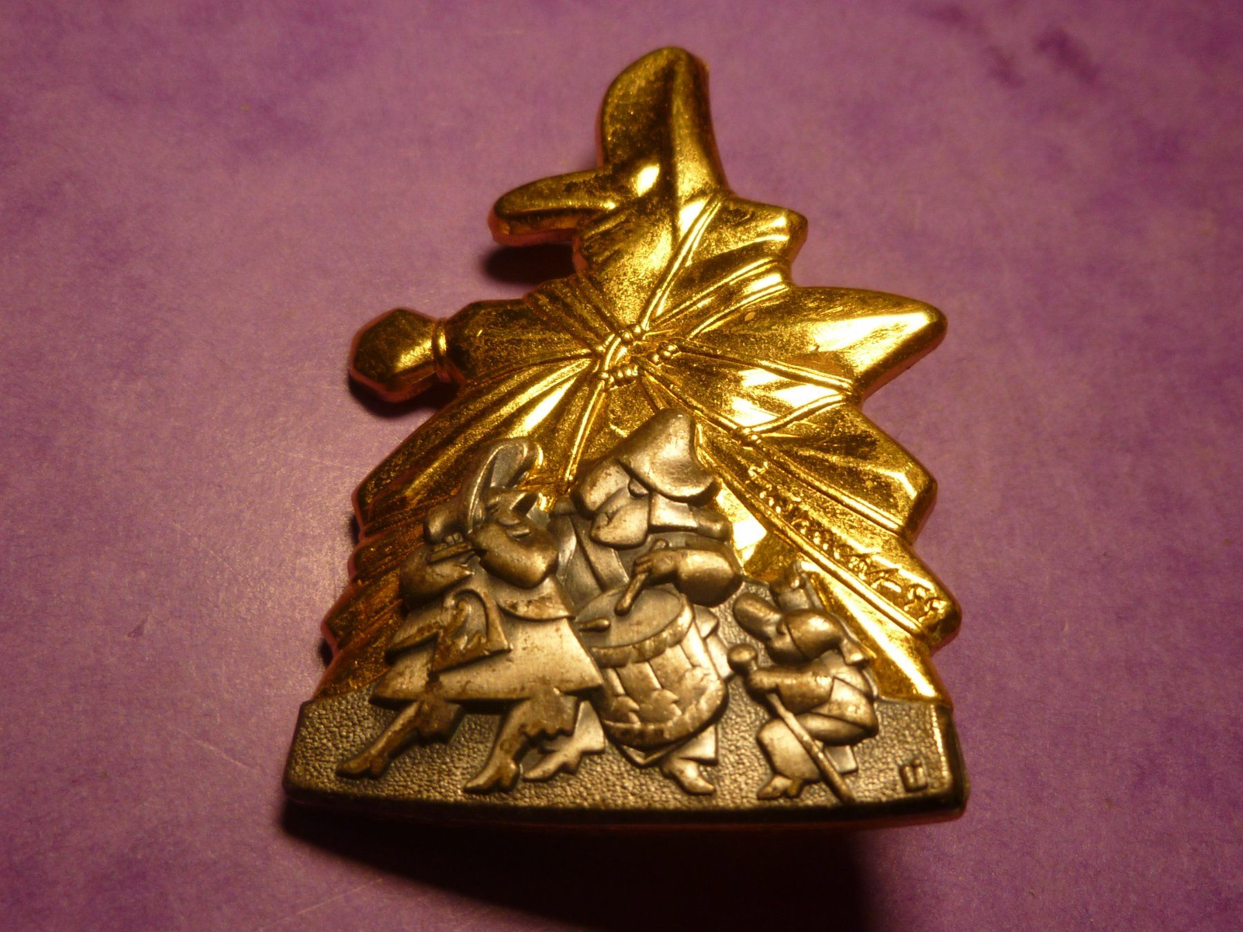 Placchette & Badge: BASEL 1999 GOLD – Usato da Ried (Muotathal) venduto da Mandarin02