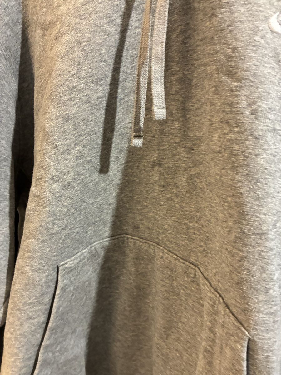 Nike Maglioni & Felpe: Nike Hoodie Hoody Pullover Kapuzenpullover Grau Grey Gr.: L – Usato da Zürich venduto da alivasalli 2