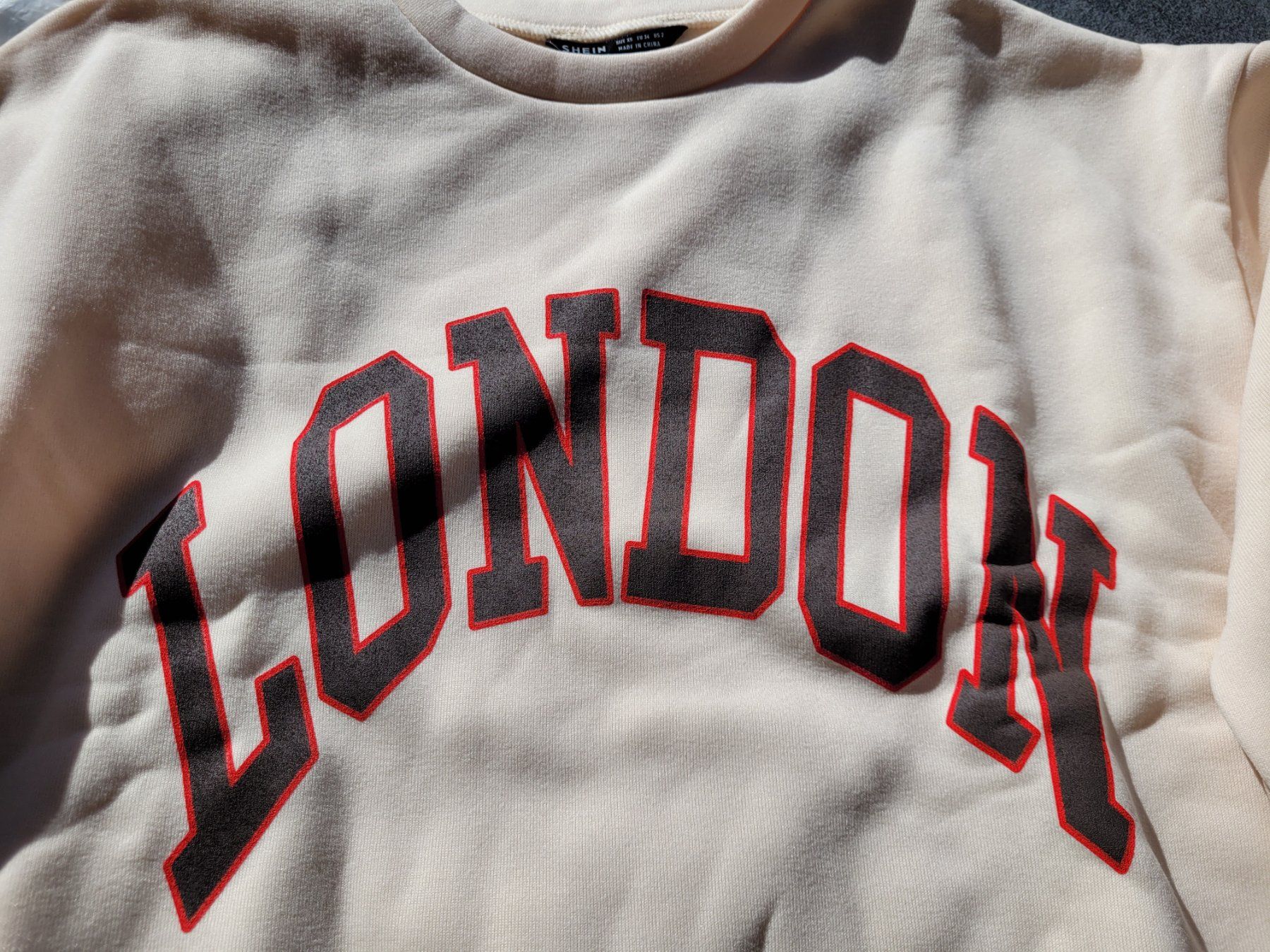 Maglioni & Felpe: Pullover "LONDON" Marke SHEIN, Gr.XS, Gr.34 = ca. Gr.152-164 – Usato da Oetwil am See venduto da swisspeak 1
