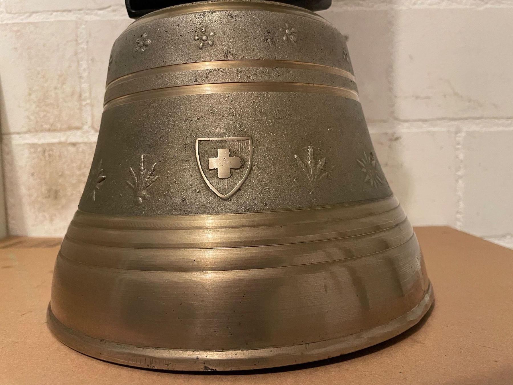 Campanacci mucche: Alte Alb. Gusset - Glocke ab 1.00 Fr. – Usato da Birrhard venduto da magisto52 1