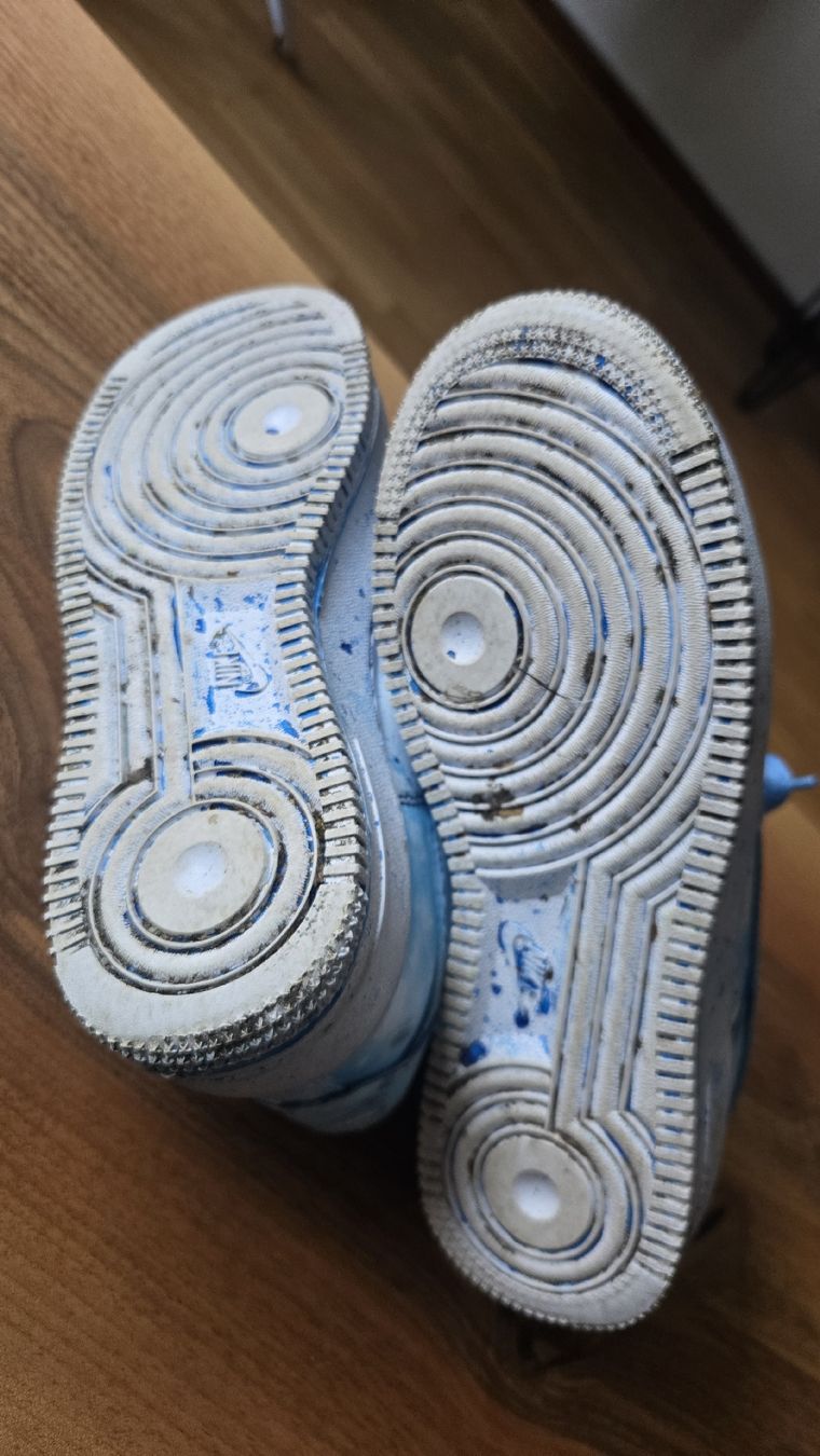 Nike Scarpe da uomo: Nike Air Force 1 unikat gr.36.5 – Usato da Zürich venduto da Deesay 5