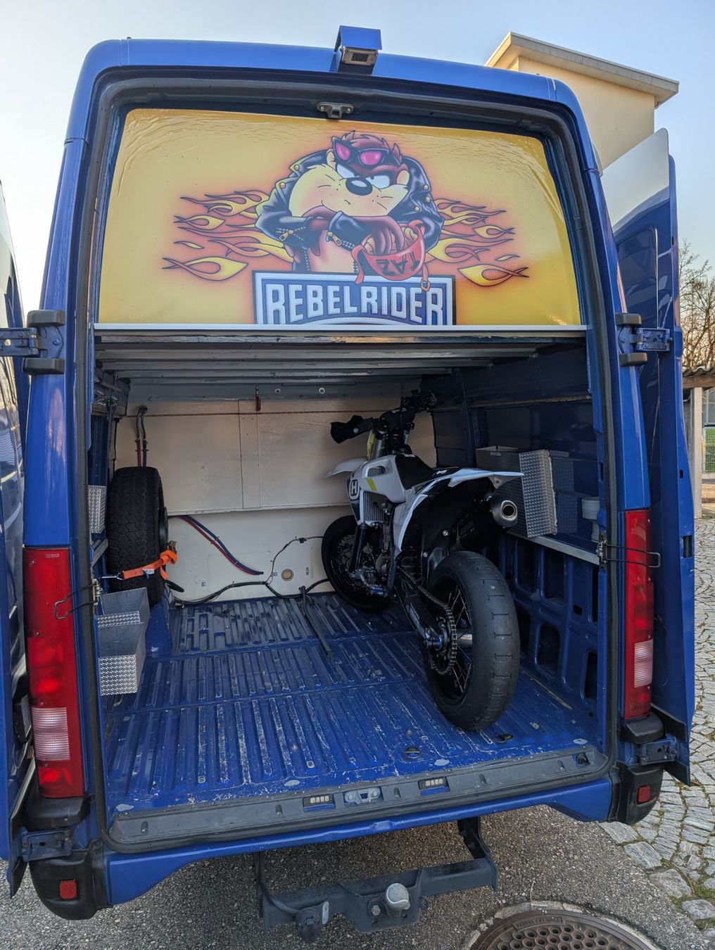 Iveco Veicoli da campeggio: Camper/Renntransporter/Bus – Usato da Oberentfelden venduto da Gumpignu 2