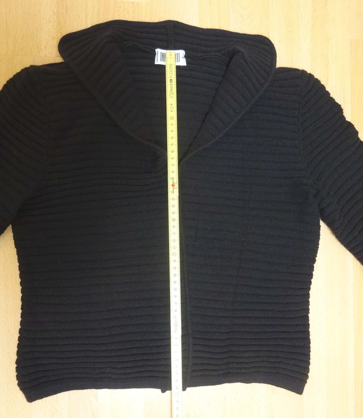 Giacche: Innocenti - Strickjacke - schwarz - Grösse 38 – Usato da Zofingen venduto da Justizia_01 2