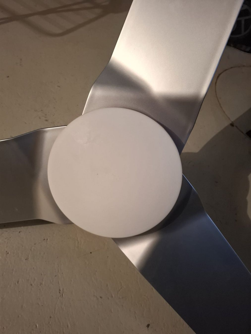 Ventilatoren: Westinghouse Elyse Deckenventilator LED + Wandsteuerung – Gebraucht aus Hunzenschwil von Fluz 2