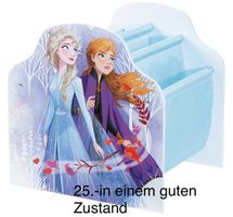 Bücher Regal