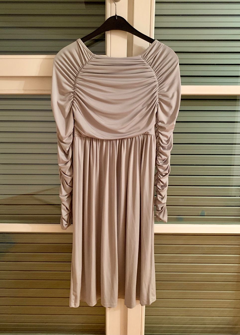 Robes: Sommerliches Kleid, grau, knielang – D'occasion à Maienfeld par mar_59mb 5