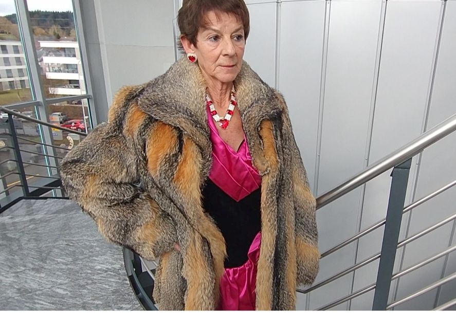 Cappotti: Pelzmantel Pelzjacke Griesfuchs – Usato da Zuzwil SG venduto da BeyondBelief_