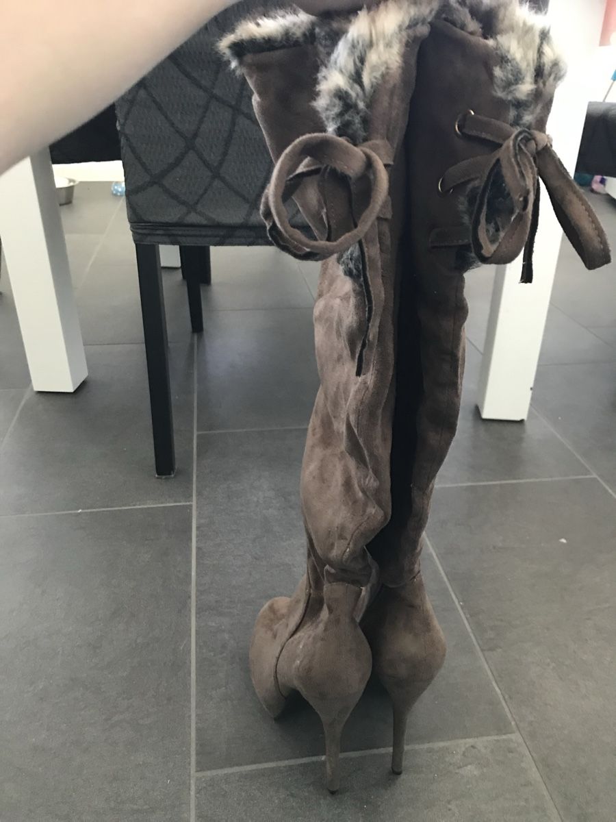 Scarpe da donna: Bottes à talon haut – Nuovo (secondo la descrizione) da Grand-Lancy venduto da Didine015