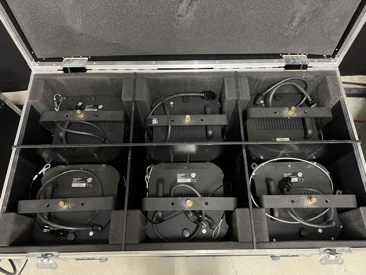 Lampade: 6er Set / Scena 2000s DTS/ inkl. Flight-Case – Usato da Oberuzwil venduto da MusicMinimax 4