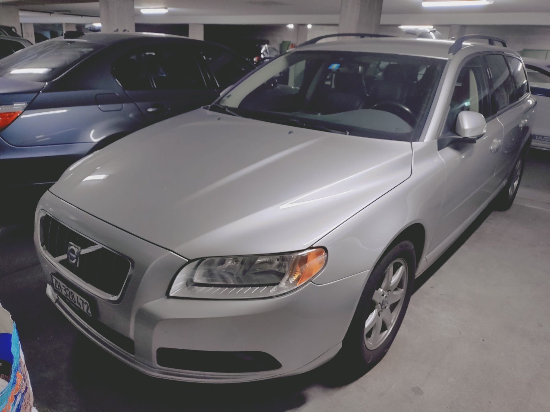 Volvo Autos: Volvo V70 D5 – D'occasion à Langnau am Albis par Slurpi71