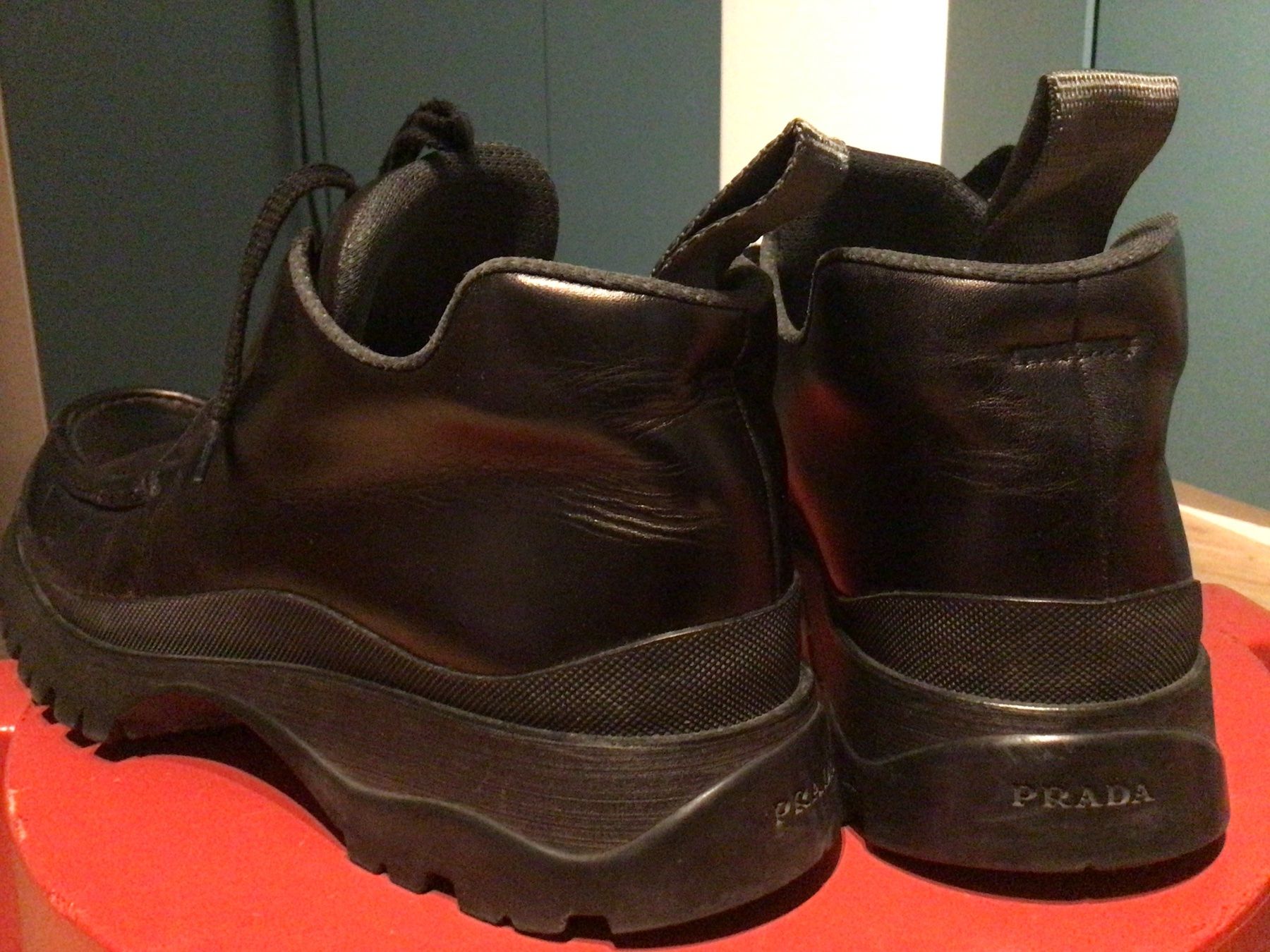 Prada Scarpe da uomo: Chaussures PRADA 43 1/2 à saisir ! – Usato da Matran venduto da bellzag 5