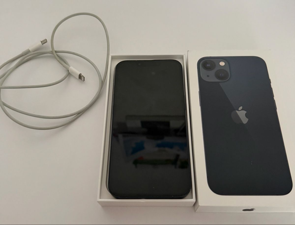 Apple Portables: iPhone 13 – D'occasion à Basel par Leyla_12 1