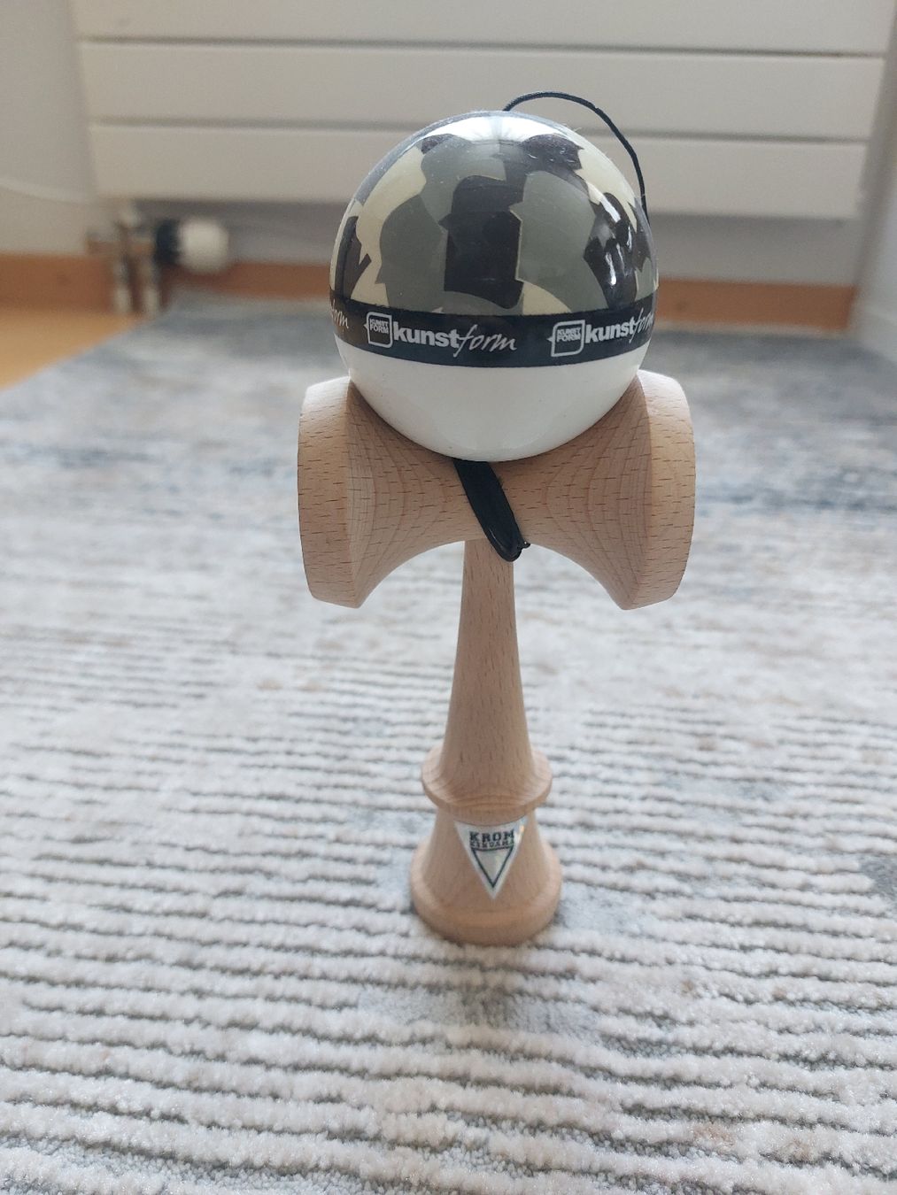 Giochi: Krom Kendama camouflage, KUFO – Nuovo (secondo la descrizione) da Stein/AR venduto da OLd_S_CooL
