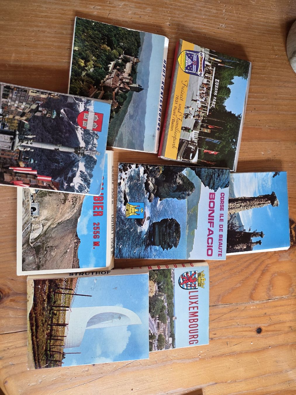 Cartoline postali: Konvolut 8 Sets Ansichtskarten klein, Reiseandenken, Vintage – Usato da Niedergösgen venduto da Bertiana