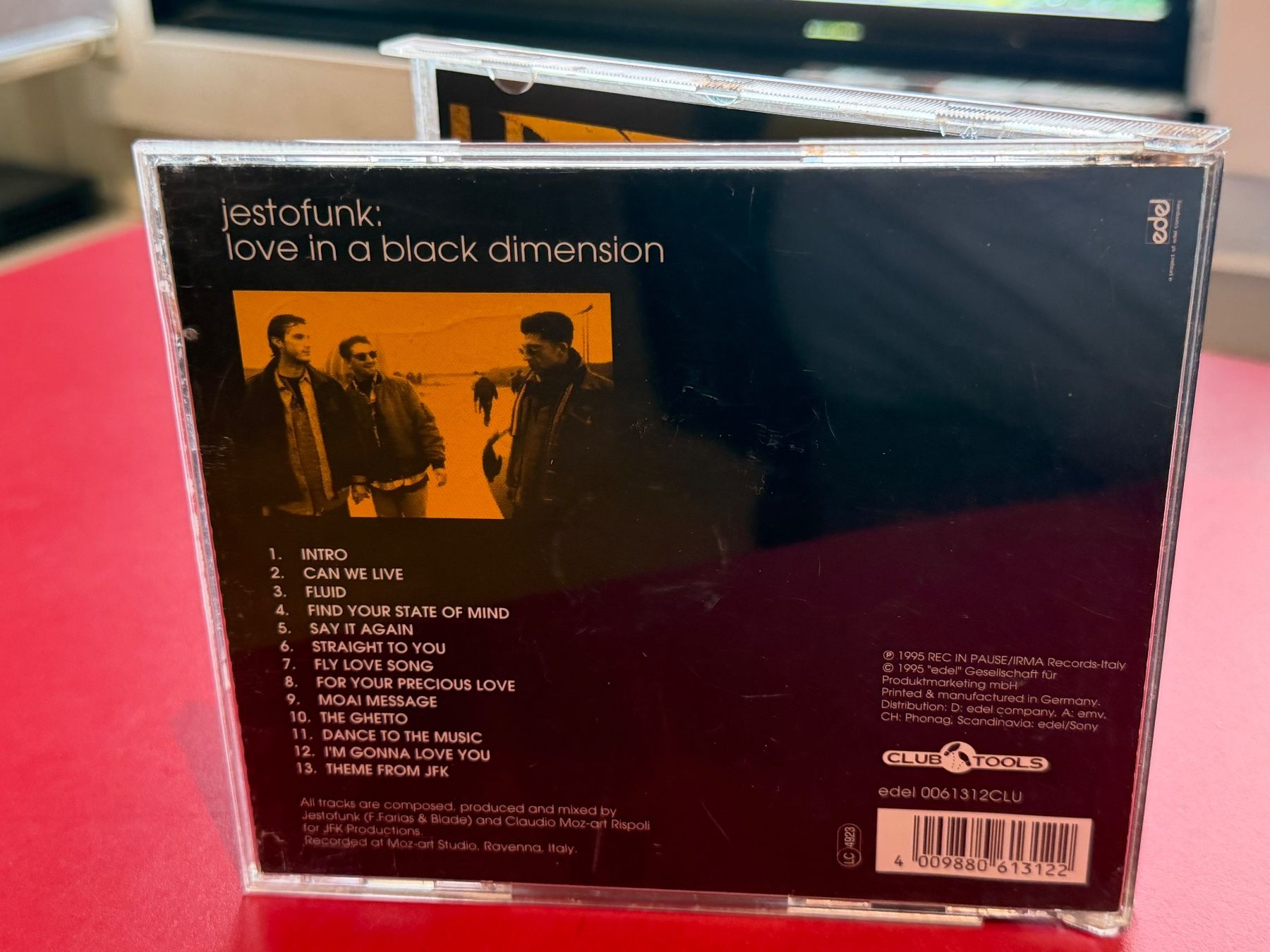 CD: Jestofunk - Love in a Black Dimension - HB22A – Usato da Küsnacht ZH venduto da hardrock.earth 1