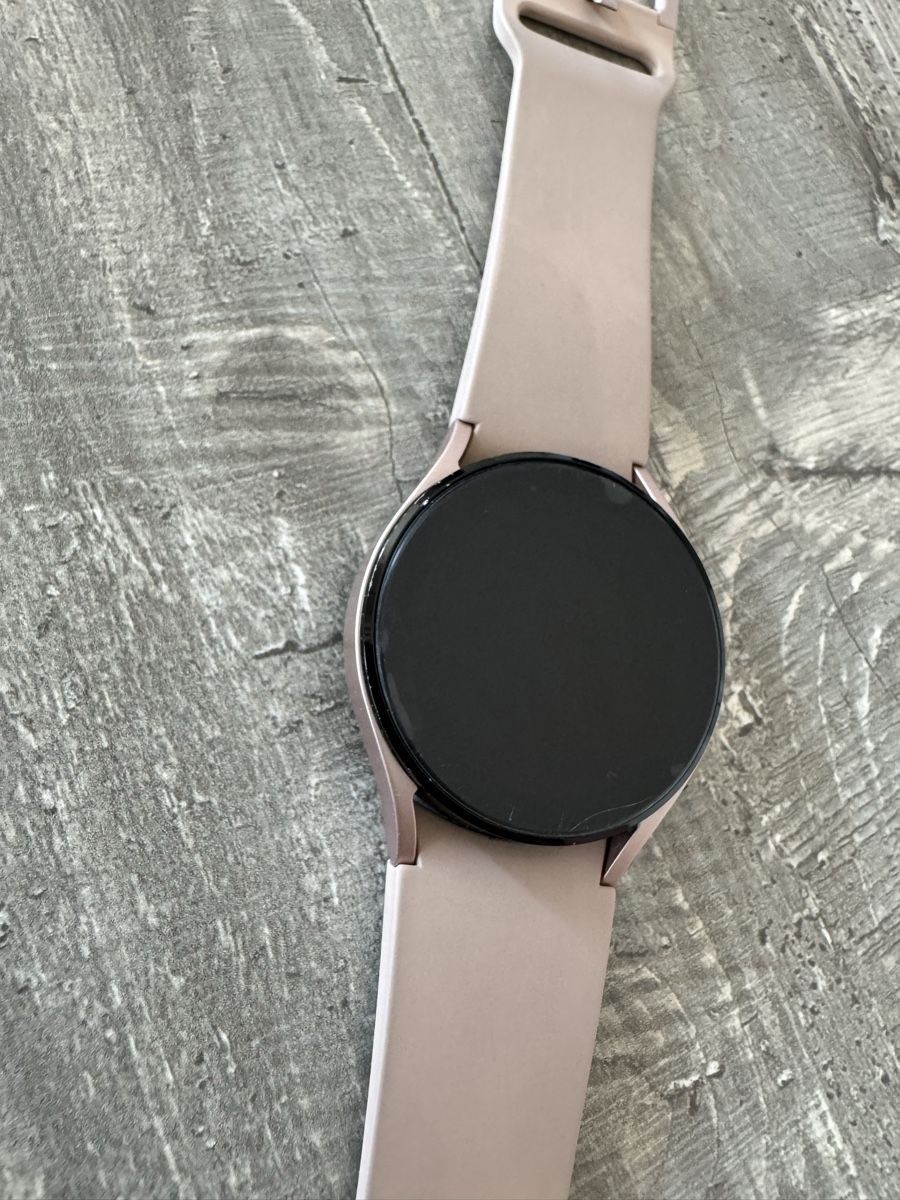 Samsung Smartwatch: Galaxy Watch 4 – Usato da Dagmersellen venduto da SabrinaZu 1