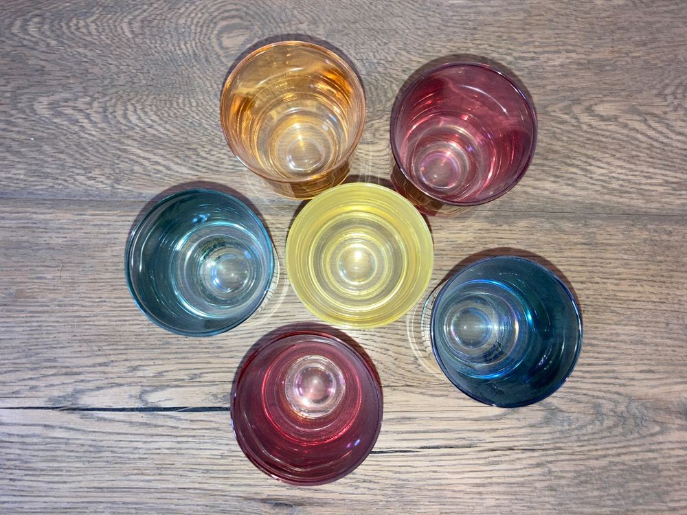 Set Mit 6 Bunten Martini-Gläsern - Farbige Coupé-Gläser Für Cocktails, Champagner & Espresso