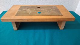 Schlichter Holz /Metall Plattenwärmer, mit 2 Kerzenhalter