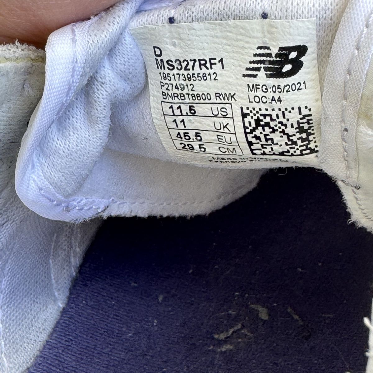 New Balance Scarpe da uomo: New Balance 327 Grösse 45.5 – Usato da Itingen venduto da JDG11 3