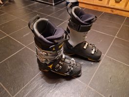Skischuh Atomic Hawx Prime 100 GW black/grey/saffron