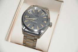 Omega Railmaster acier cadran gris 40mm