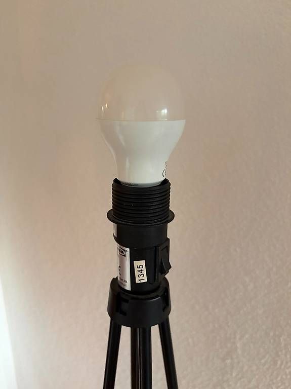 Lampes: IKEA ÅSTORP Stehlampe – D'occasion à Winterthur par sto_n6lj 4