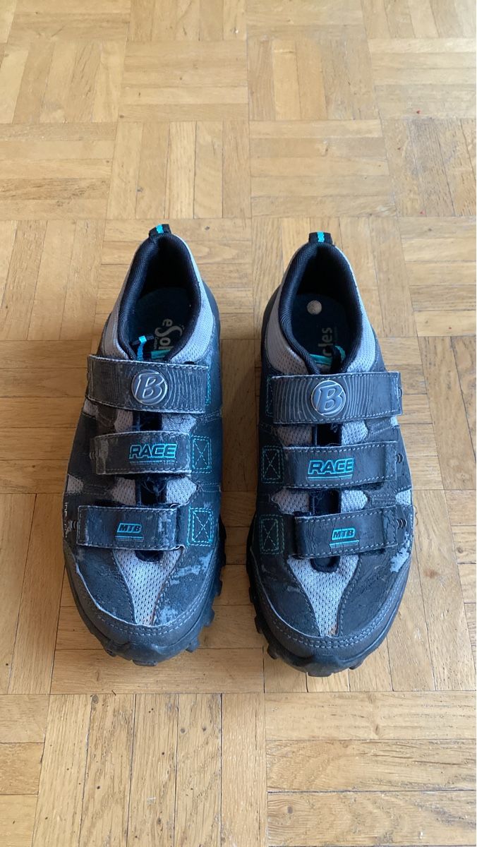 Scarpe da uomo: MTB Schuhe, Gr. 38 – Usato da Solothurn venduto da S.Stadler