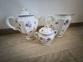 Service à thé porcelaine décor floral bleu et orange 3 pcs