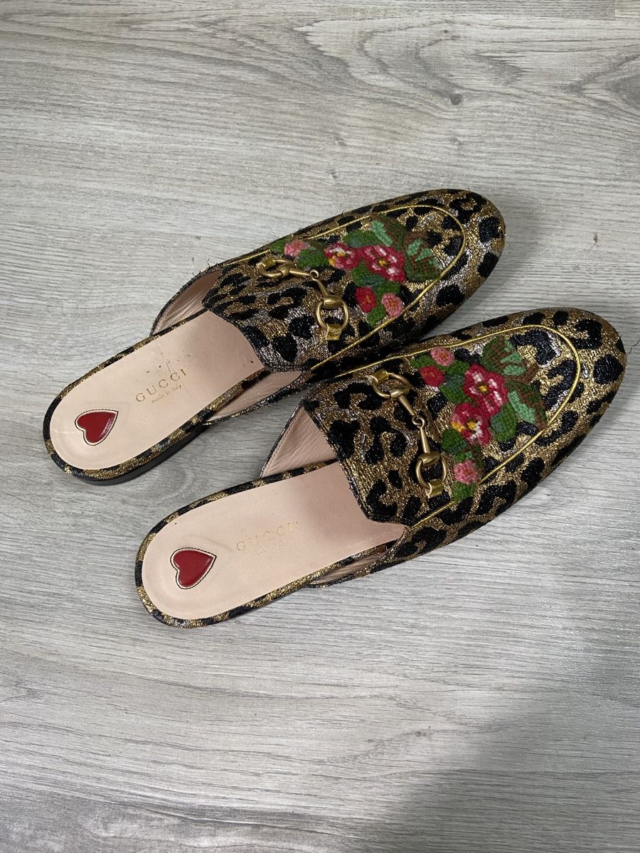 Scarpe da donna: Slippers Gucci taille 42 – Usato da Montreux venduto da Perledor 3