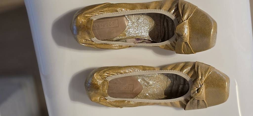 Scarpe da donna: Navyboot Ballerina gelbgold – Usato da Wolfhausen venduto da LoukAudio 2