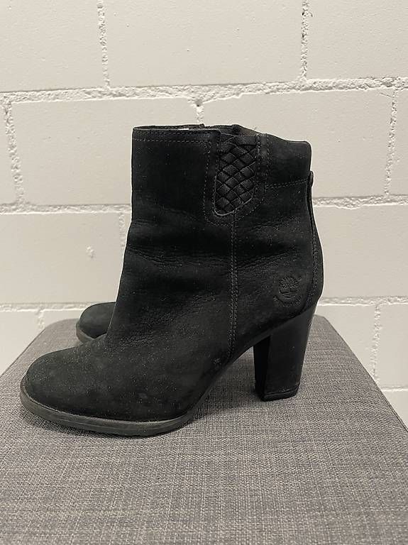 Scarpe da donna: Stiefeletten von Timberland Gr. 39 – Usato da Einsiedeln venduto da rt.