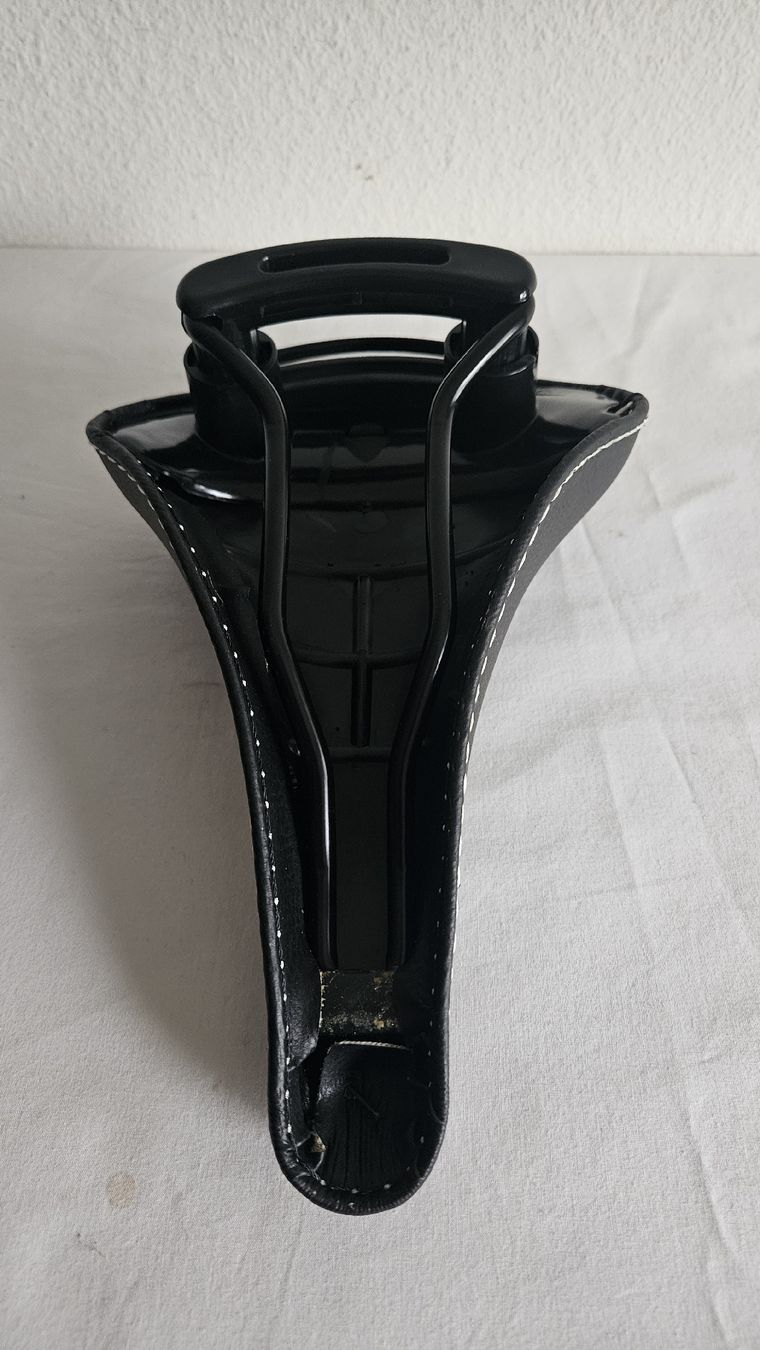 Selle Italia Pezzi di ricambio: Selle Italia Sattel Activa Lady – Nuovo (secondo la descrizione) da Ettingen venduto da samiba 3