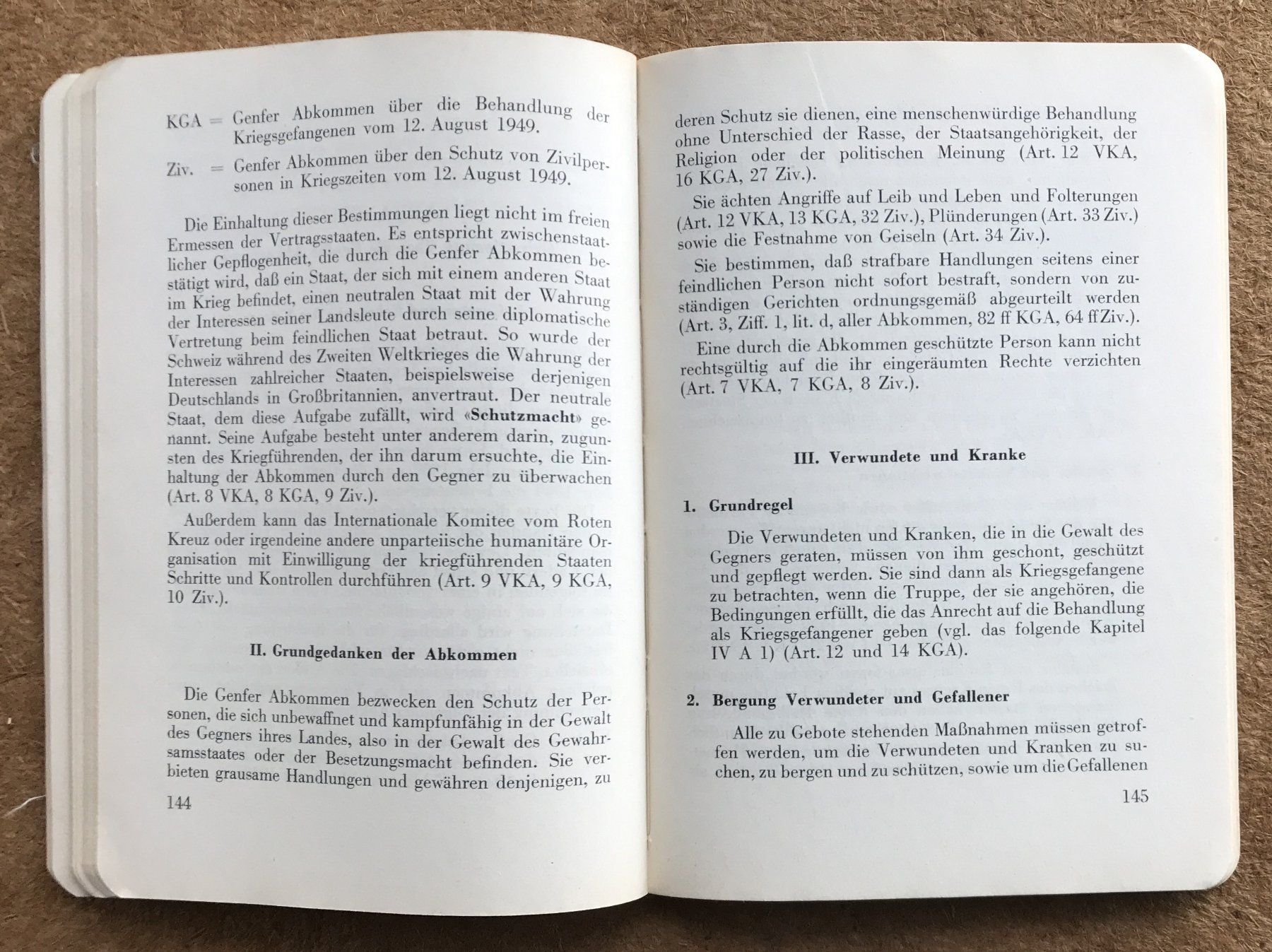 Schweizer Armee Uniformi: SCHWEIZER ARMEE DIENSTREGLEMENT 1954 – Usato da Ostermundigen venduto da wini63 4