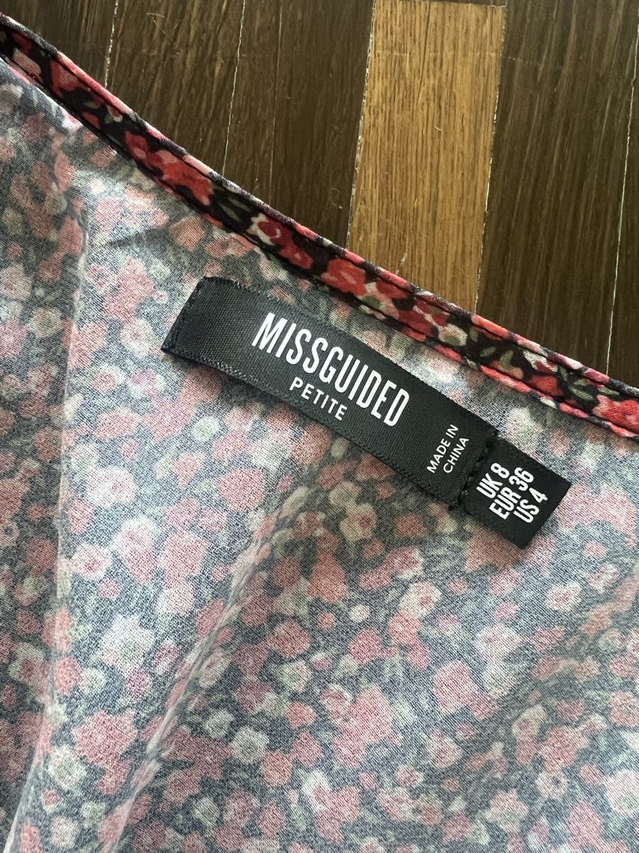 Blusen: Bluse Missguided Grösse 36 Blumenmuster – Neu (gemäss Beschreibung) aus Baar von Lila2006 2
