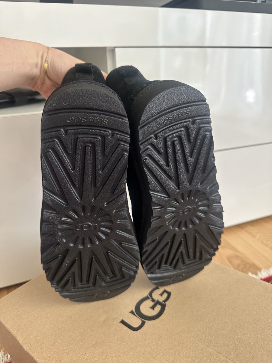Ugg Damenschuhe: UGG‘s  – Neu (gemäss Beschreibung) aus Mülligen von Terezah 3