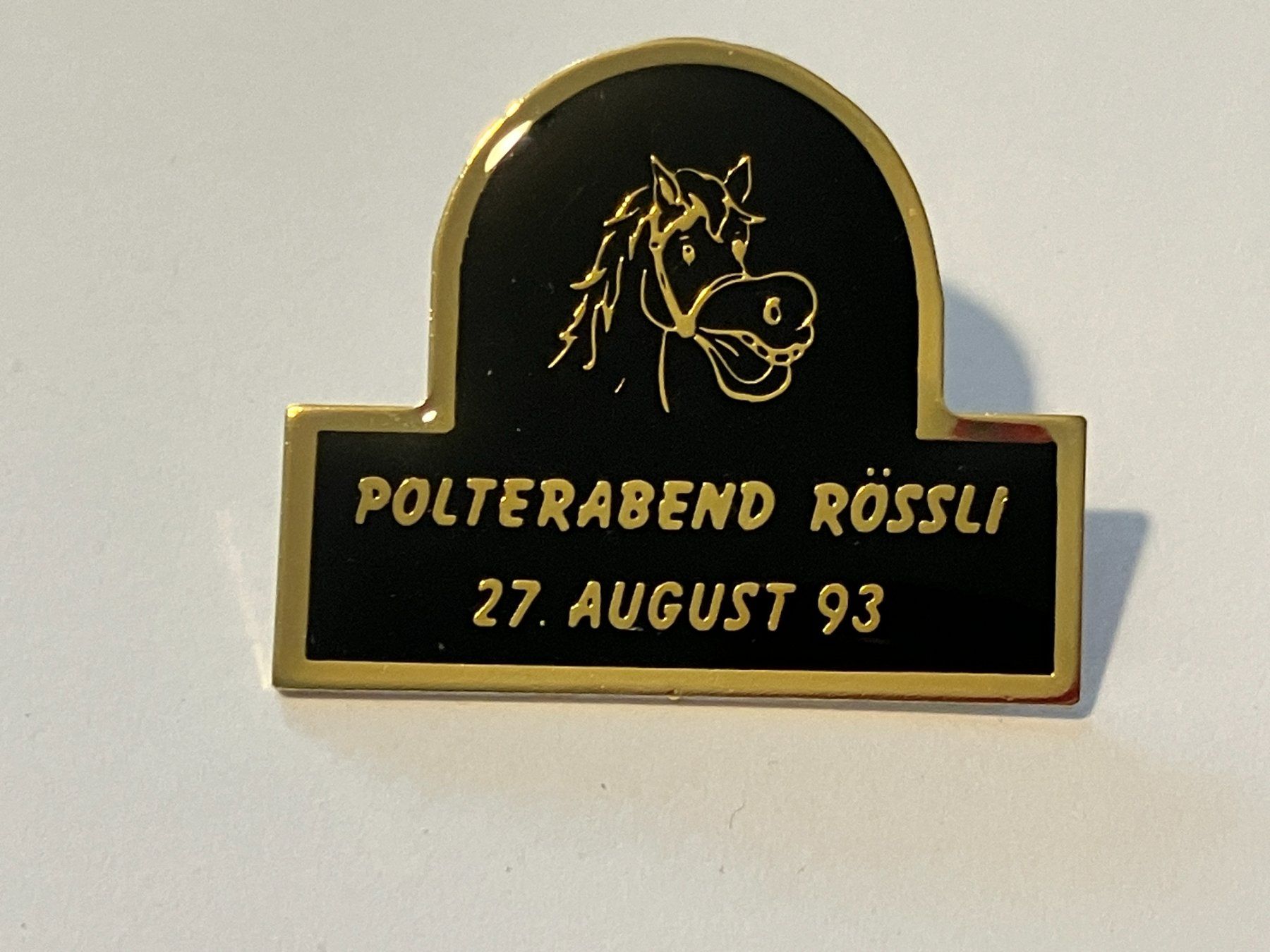 Placchette & Badge: 1 Pin Polterabend Rössli 1993 – Usato da Basel venduto da djwwpp