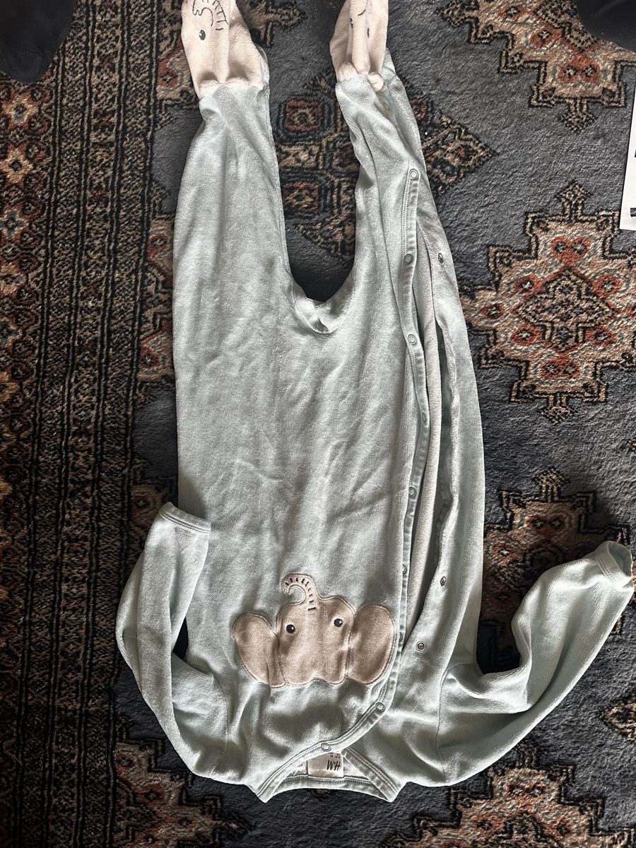 H&M Pyjamas & Ähnliches: 2 Süsse  Strampler gr 86 – Gebraucht aus Uster von bek_v2ct 3