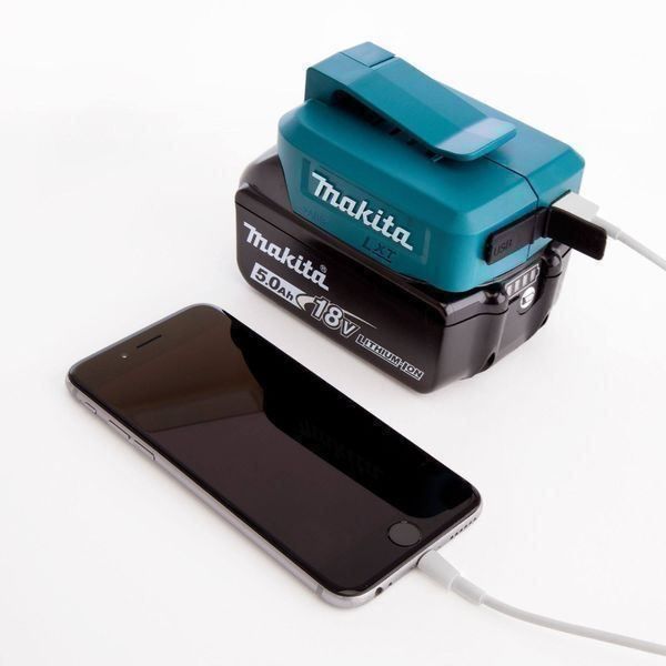 Unità & Adattatore: MAKITA ADP05 Li-ion USB Adapter - 2x USB – Nuovo e nell'imballaggio originale da Subingen venduto da dynamic-trading 3