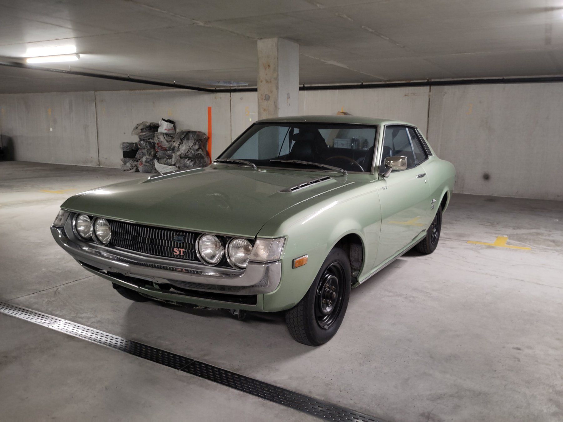 Toyota Automobili: Toyota Celica ST 1600 – Usato da Hinwil venduto da fan_zf8l