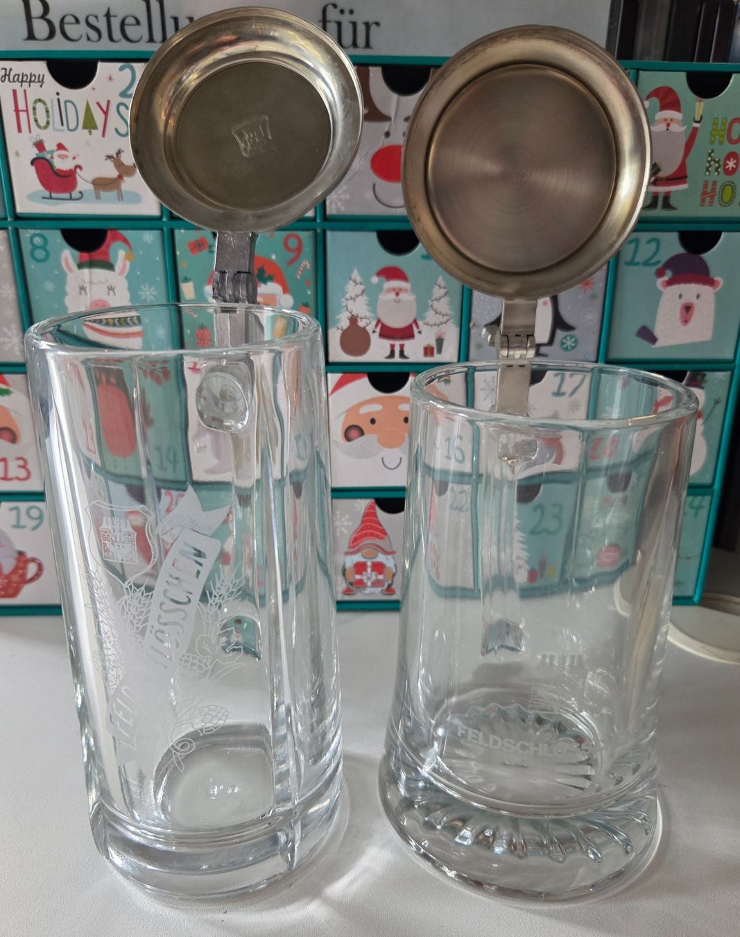 Bicchieri: 4 Feldchlössli Bierkrüge mit Zinndeckel. – Usato da Münchenstein venduto da tsp01 2