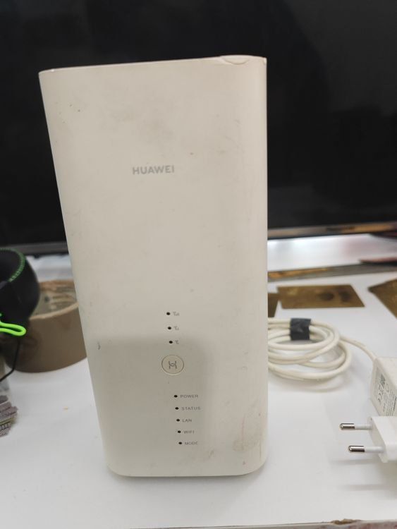 Huawei Modems & Router: Huawei B818-263 bianco – Gebraucht aus Châtelaine von Lecce63 2