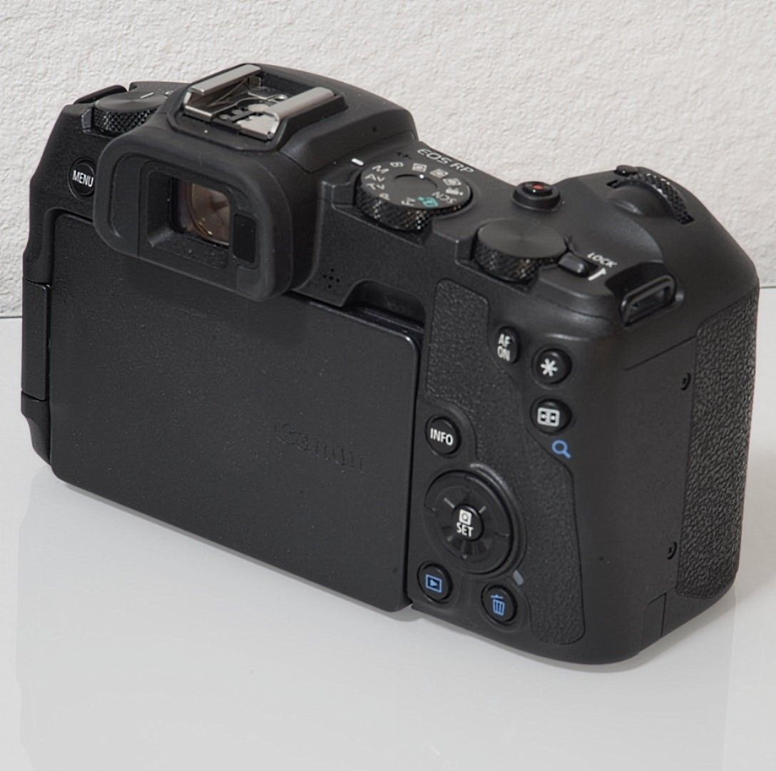 Canon Kamera: DAS perfekte Einsteiger Kit Canon EOS RP + 50 mm – Gebraucht aus Lausen von joellibelli 4