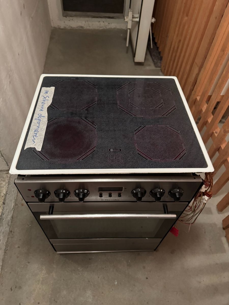 Elettrodomestici da cucina: Backofen mit Herdplatte gebraucht – Difettoso da Winterthur venduto da sa78 1