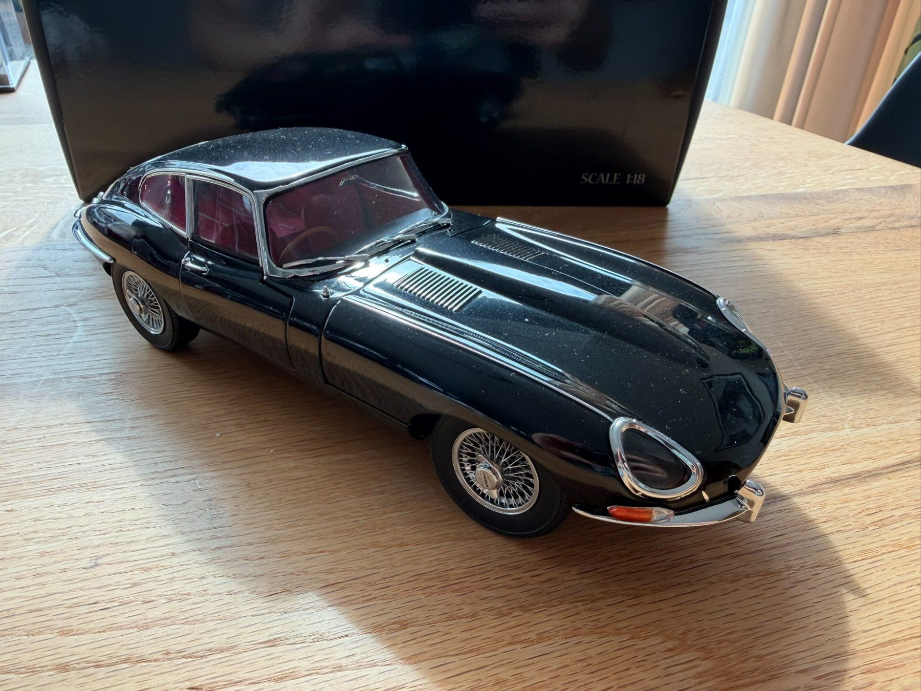 Kyosho Modellautos: 1:18 Kyosho - Jaguar E-Type Coupe S1 – Neu (gemäss Beschreibung) aus Tübach von BonnevilleMotors 3
