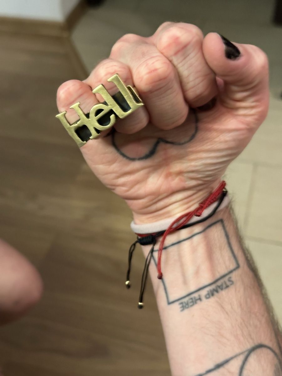 Ringe: Hell 2 fingers Brass Ring – Gebraucht aus Zürich von RatsTreasure 3